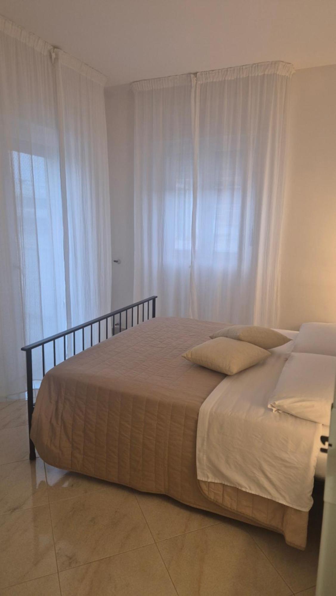 That'S Amore Brindisi Beach Apartment Bagian luar foto